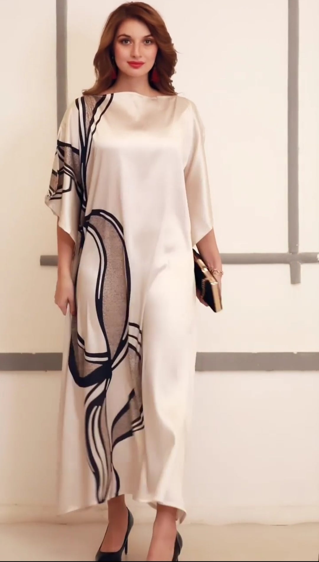 Beige Wavy Kaftan Dress