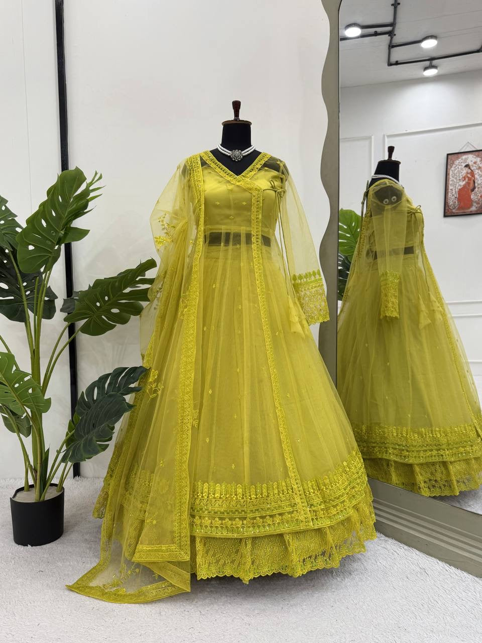 Royal Pistachio Green Anarkali Set