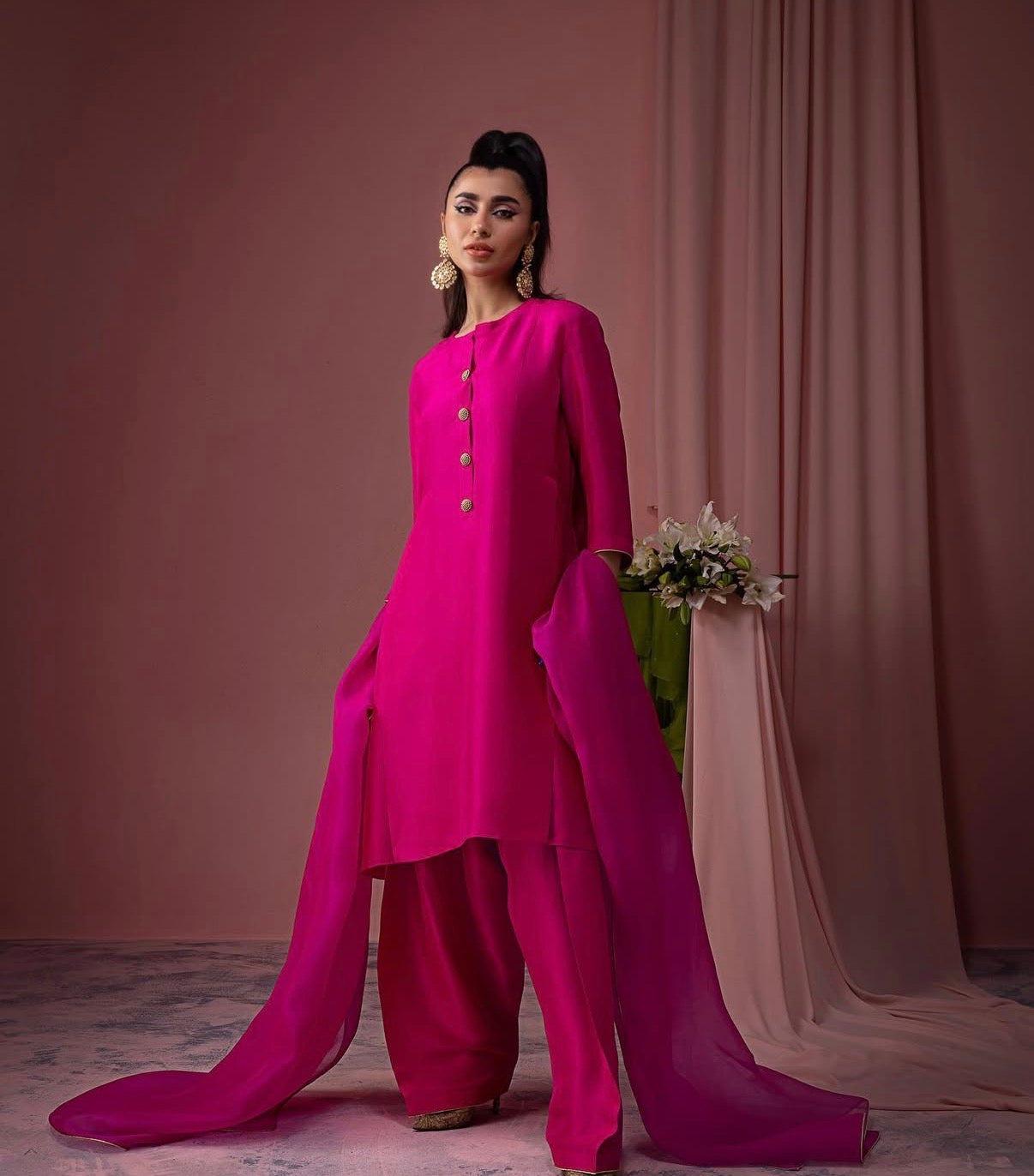 Iskra Farshi-Salwar Set