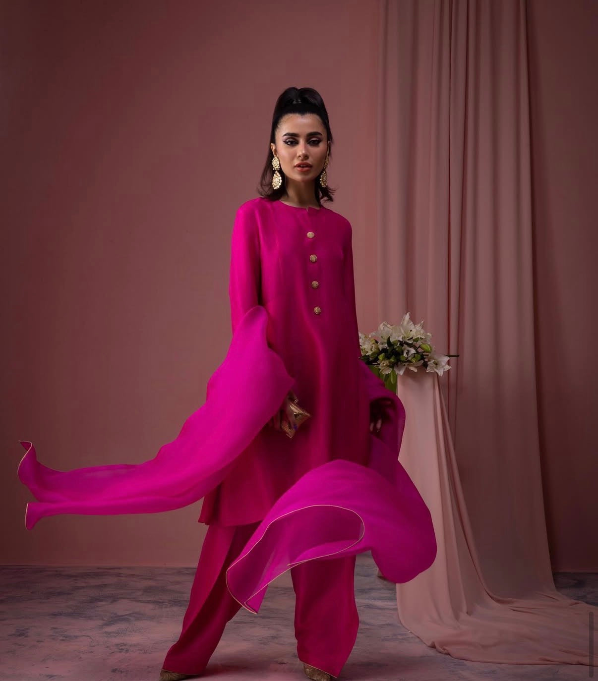 Iskra Farshi-Salwar Set