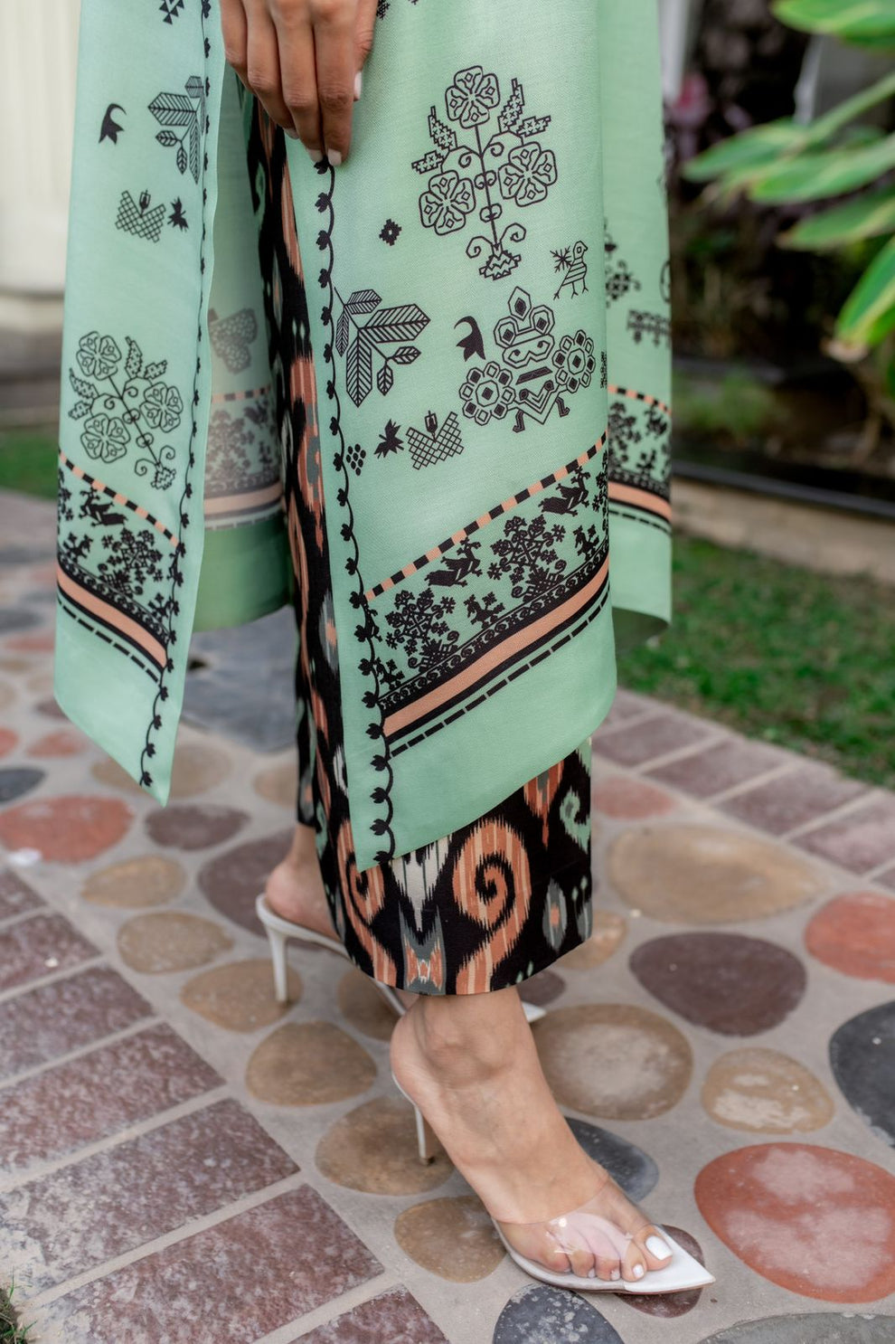 Tanishka Kurta Set