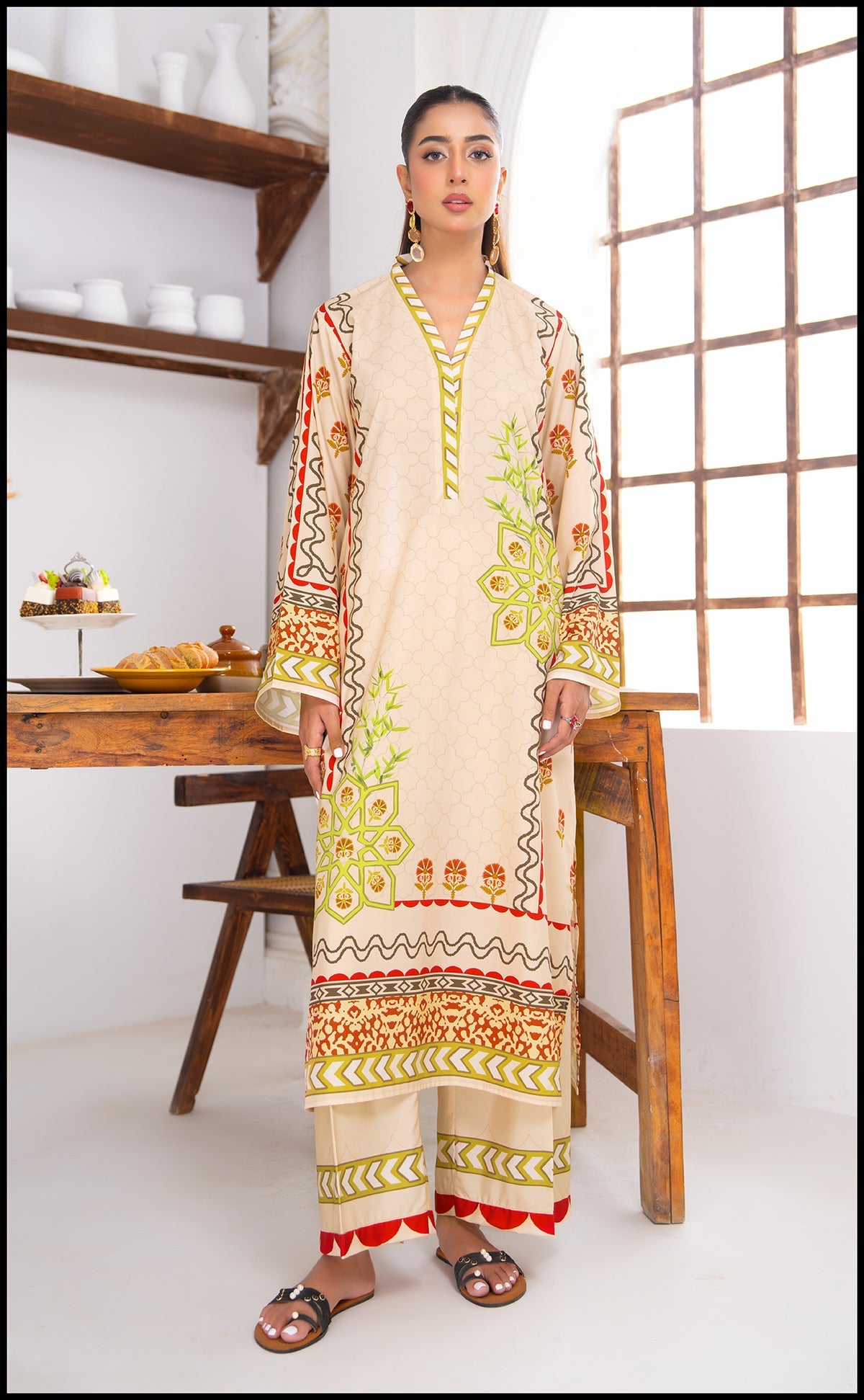 Glory Kurta Set With Dupatta
