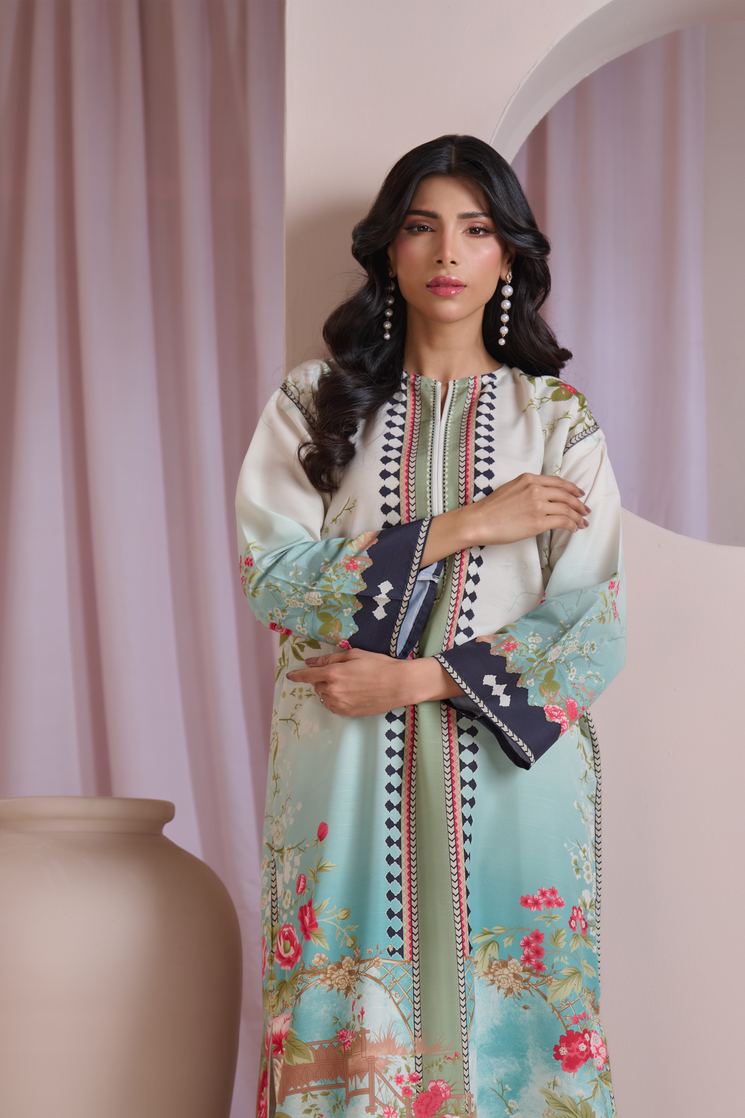 Dreamscape Kurta Set
